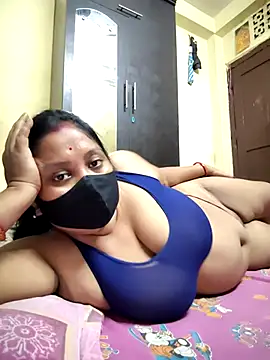Curvy_Trisha webcam