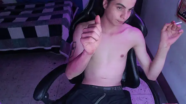 Elastic_Fantasy webcam