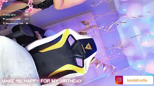 Sophiaa_doll_ webcam