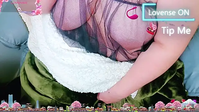 AngelwithEcup webcam