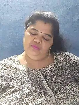 tamilthanushri webcam