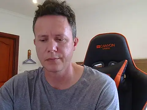 TroyDieselXXX webcam