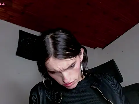 Scarlett_crastrawberry webcam