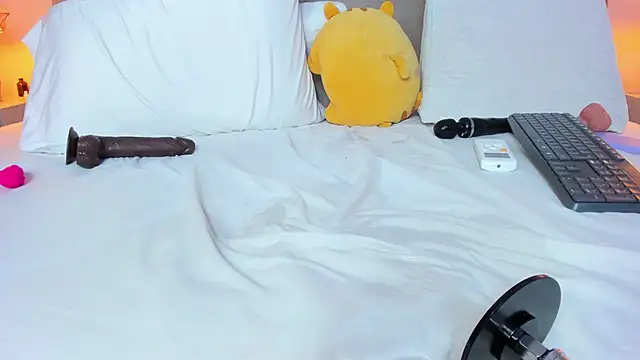 isabel_sofiaa webcam