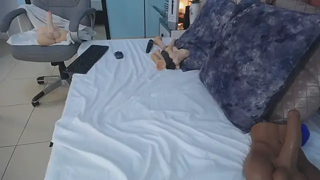 nana_levy - Nana_levy's free webcam - UK Sex Cams