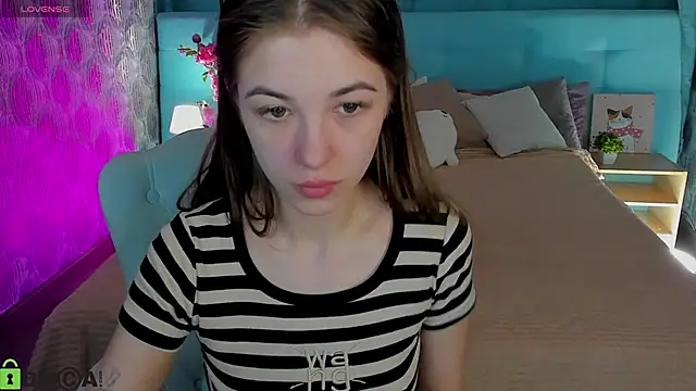 Miss_Shanel live sex cam