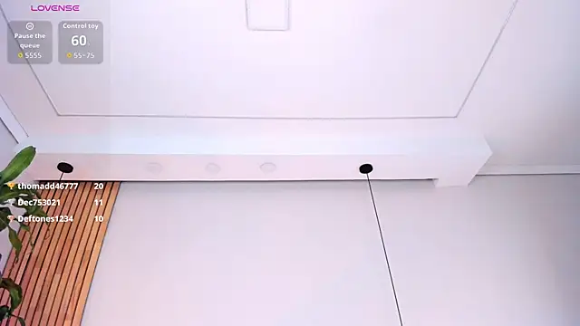 REINA_ADAHARA webcam