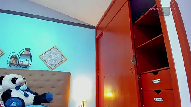 _EbonyGoddess webcam