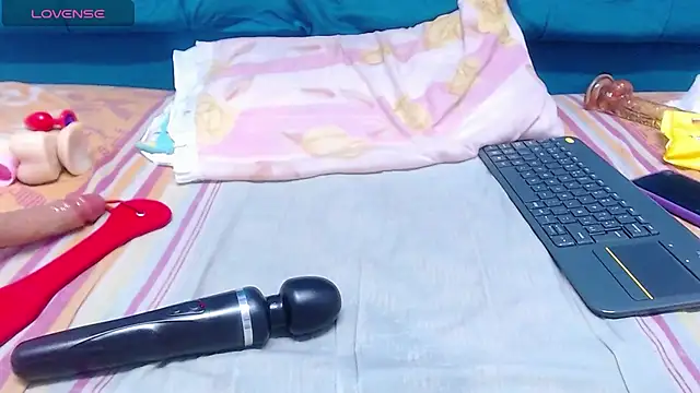 andrea_lopeez webcam