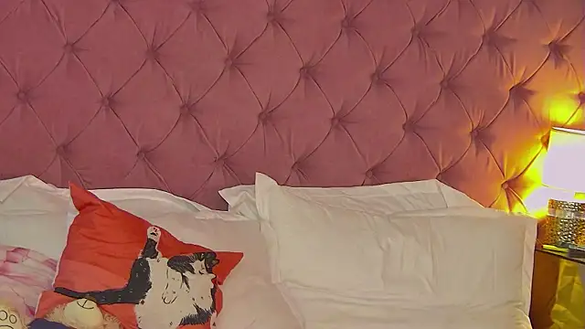 MisshaNight - Offline