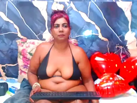 indianerotica69 webcam