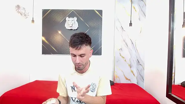 KingOfTemptation webcam