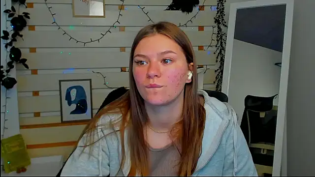 Josephine_Kiss webcam