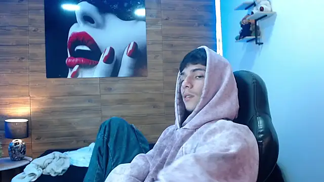 AmethystShadow17 webcam