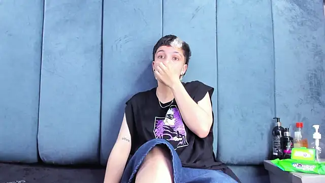 Megan_Thompson_ webcam