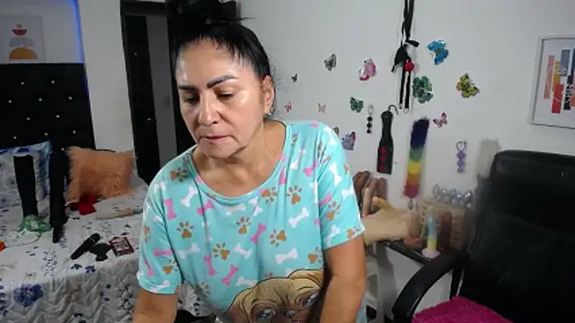 mature_bigboobs10 webcam