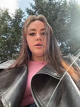 KiraSunshine live sex cam