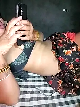 Hot_bhabhi300 webcam