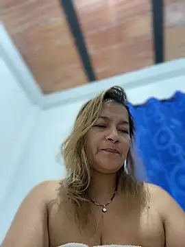 Jlo_69 webcam