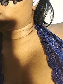 DIRTYSECRET_QUEEN_07 webcam