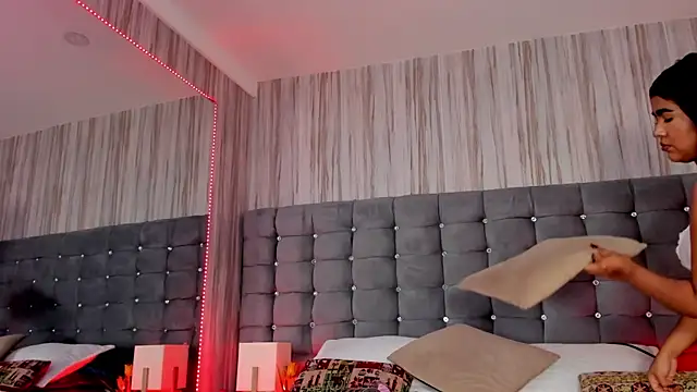 Poacahontasfg webcam