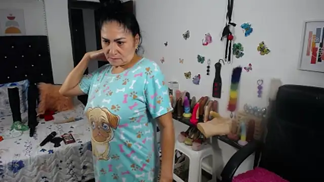 mature_bigboobs10 webcam