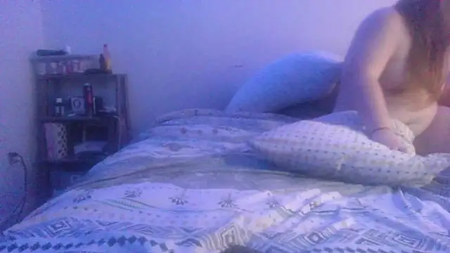 AttentionSluts webcam