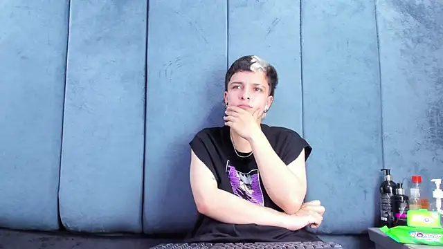 Megan_Thompson_ webcam