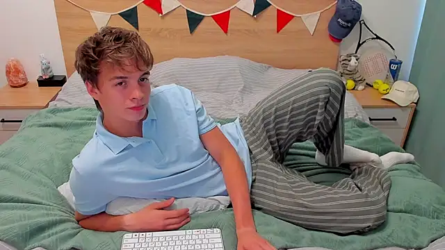 fandi_777 (M twink) - CUM TICKET SHOW