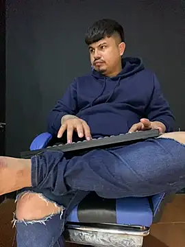 DickMasterfindom webcam