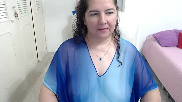 leonela_69 webcam