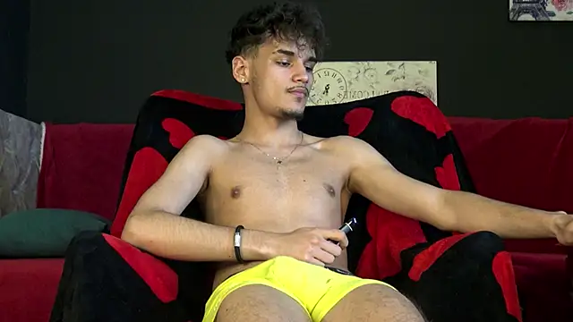 kevinnspice (M twink) - CUMSHOW!!!