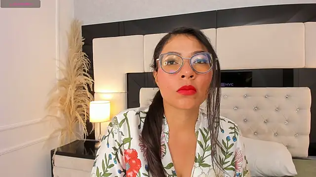 AnastasiaGreyMist webcam