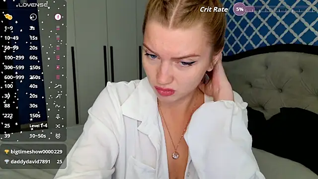 Busty_Redhead webcam