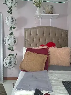 PandoraLuxury webcam