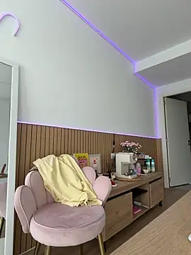 streetdoll (F young) - slap ass x10