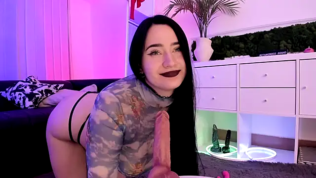 Mary_Lori webcam