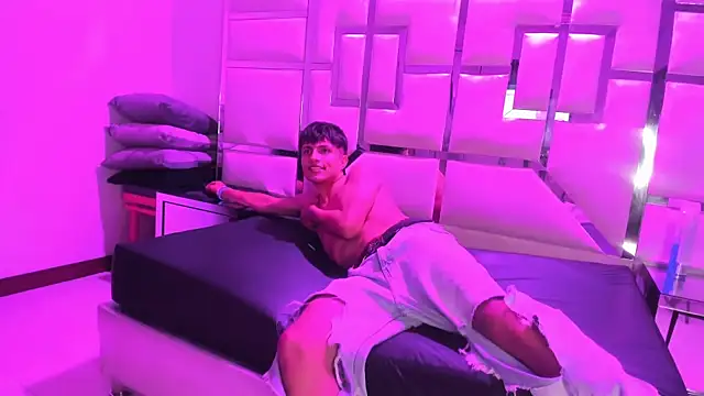 SaxxybunnyAndJayzzy webcam