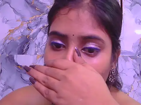 Aayesha-queen webcam