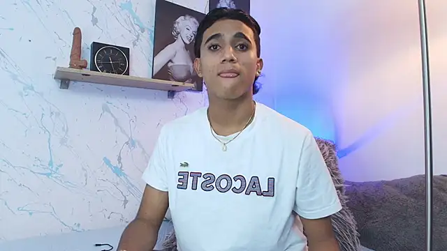 Morgan_Bladee webcam