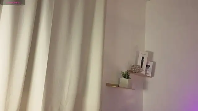 Emma_couper03 webcam