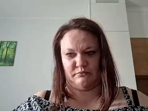 OpheliaMilf webcam