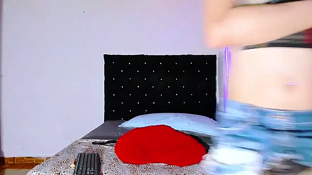 valen_colombian69 webcam