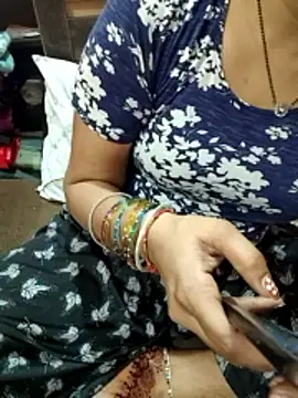 O_My_GoodnesS webcam