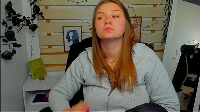 Josephine_Kiss webcam