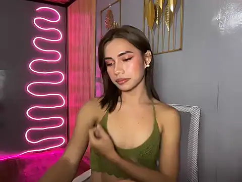 Lovelynikki03 webcam