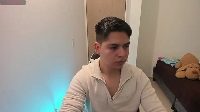 asta_yunoxxx - Asta_YunoXXX's free webcam - UK Sex Cams