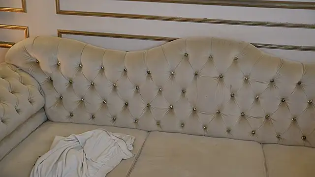 Luna_secretgirl live sex cam