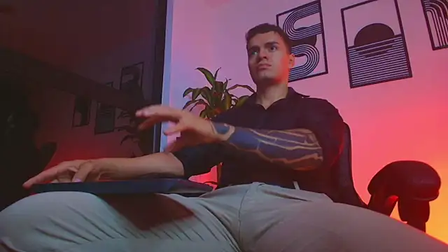 ALPHA_DOMINUS_ webcam