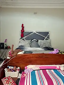 ThickianaRider webcam